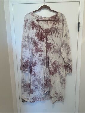 Logo Lavish 3/4 Sleeve Cardigan. 100% cotton. Size 3X.